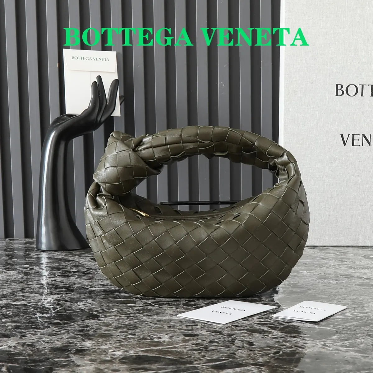 Bottega Veneta Style Red Leather Hobo Bag Lookbook Reference image 1