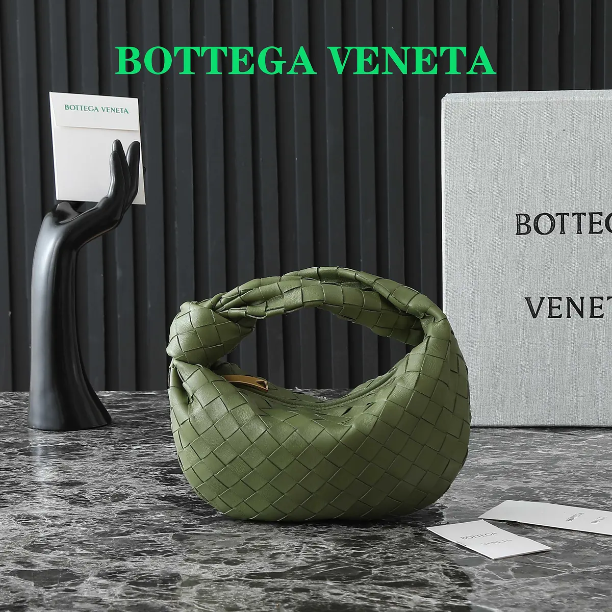 Bottega Veneta Style Red Leather Hobo Bag Lookbook Reference image 1