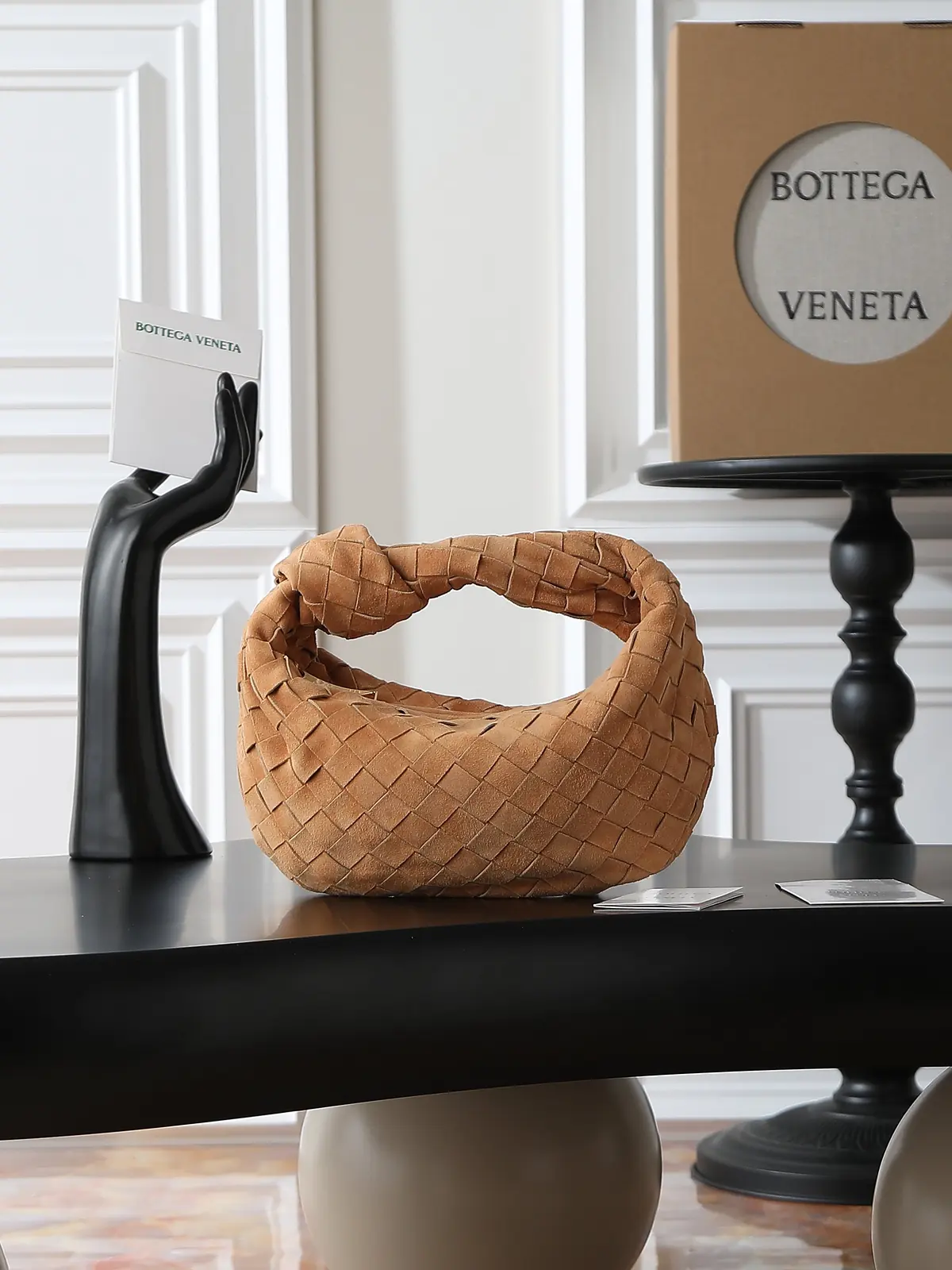 Bottega Veneta Style Red Leather Hobo Bag Lookbook Reference image 1