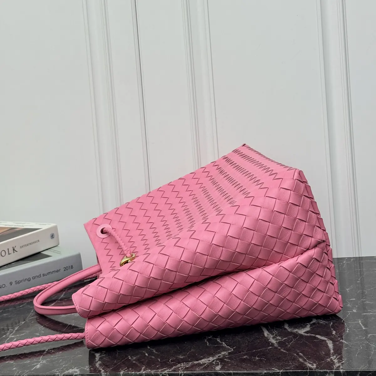 Bottega Veneta Style White Leather Top Handle Bag Lookbook Reference image 3