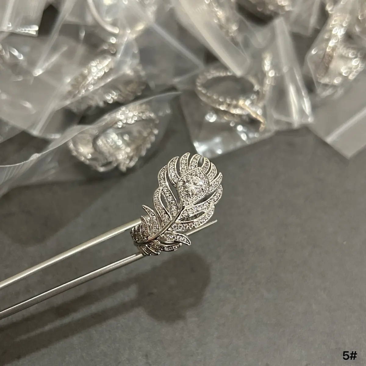 Boucheron Style Accessories Lookbook Reference image 1