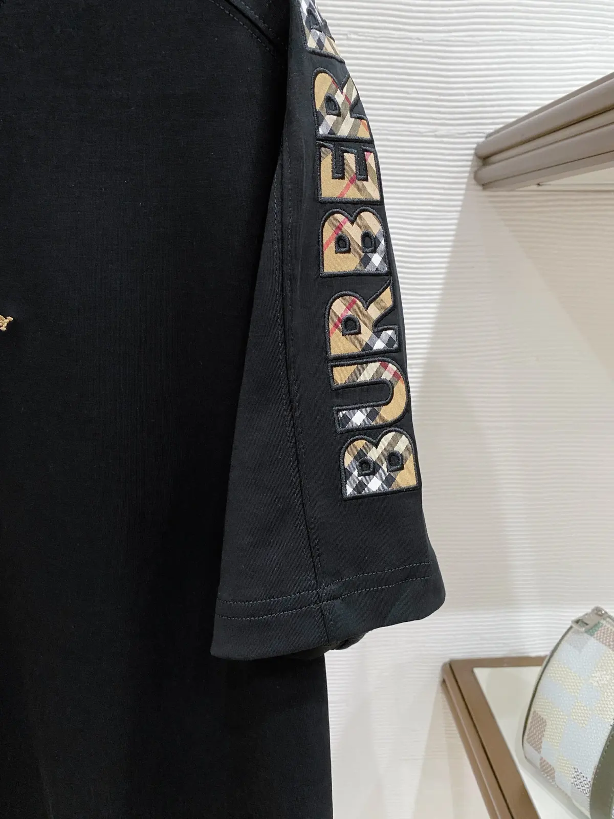 Burberry Style Black Clothing Lookbook Reference image 5