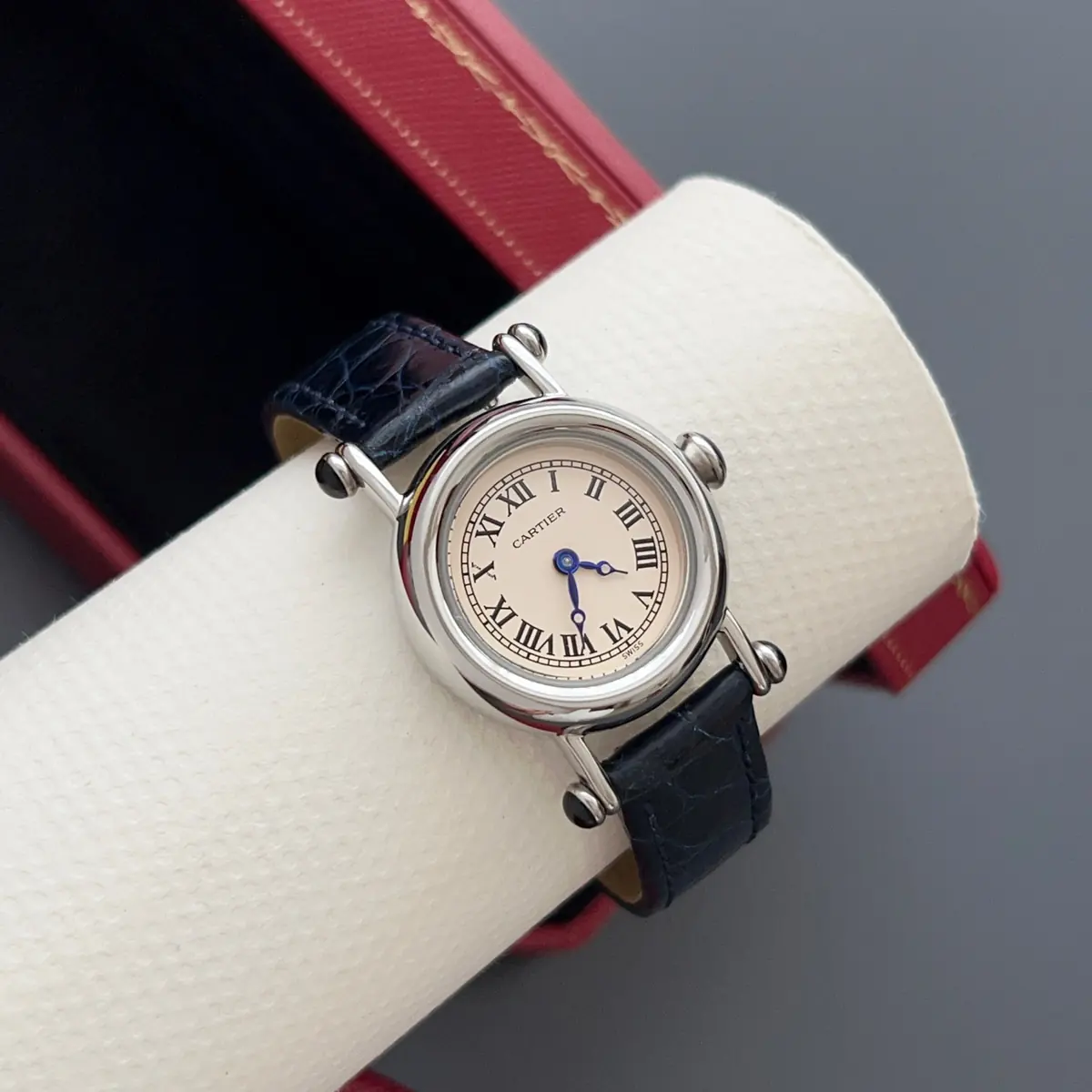 Cartier Style White Leather Watches Lookbook Reference image 3