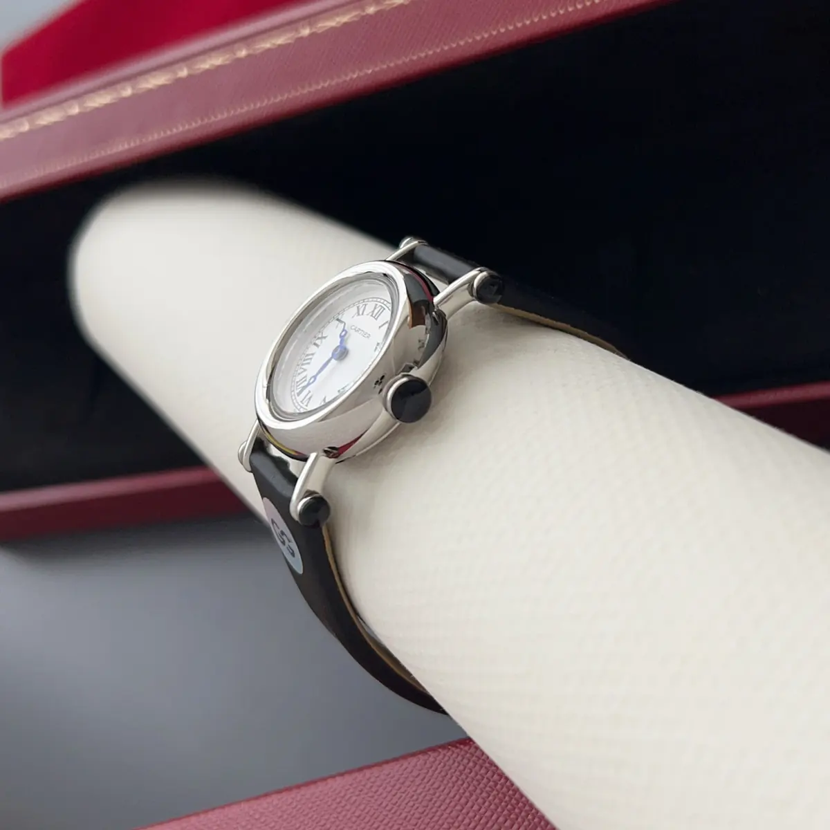 Cartier Style White Leather Watches Lookbook Reference image 6