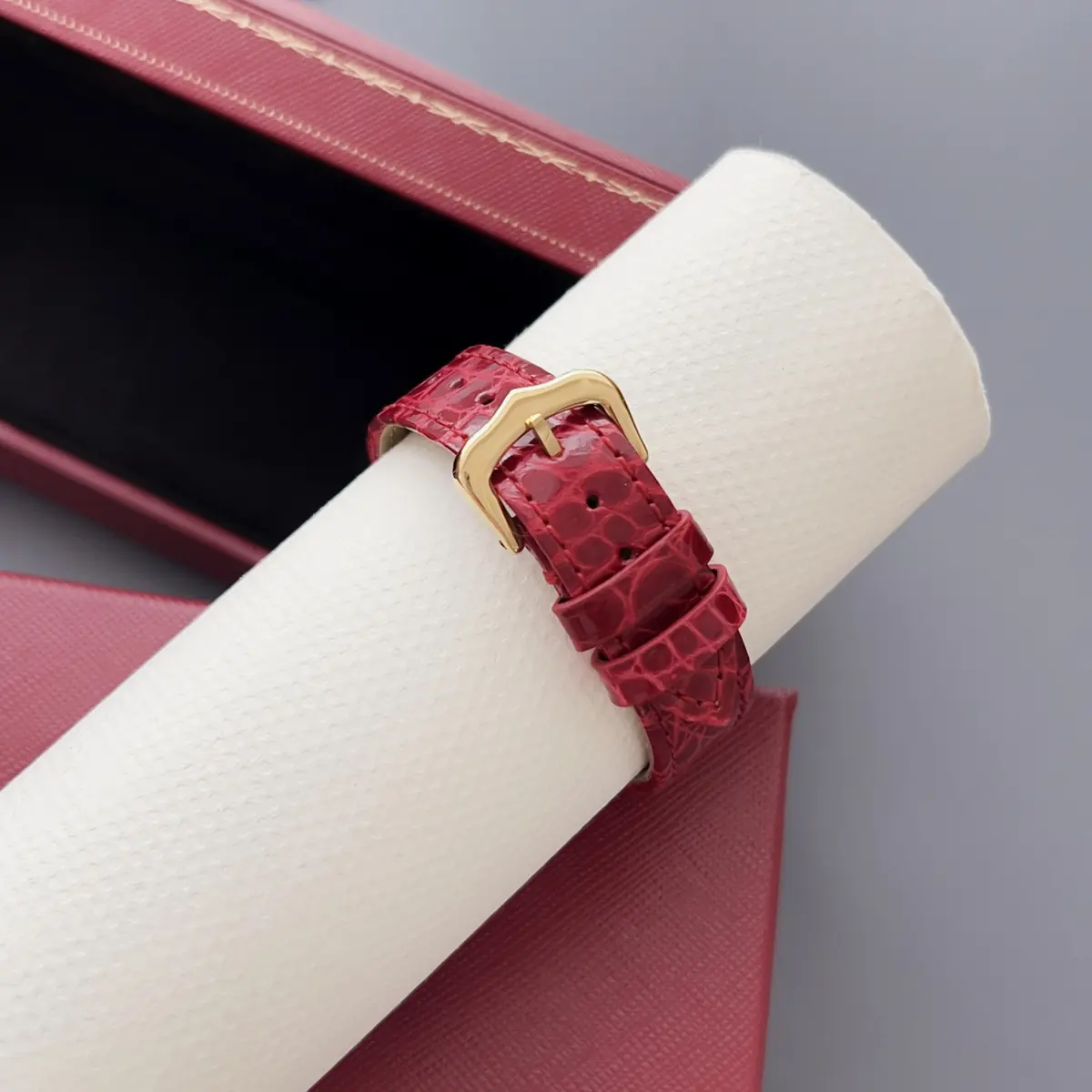Cartier Style White Leather Watches Lookbook Reference image 6