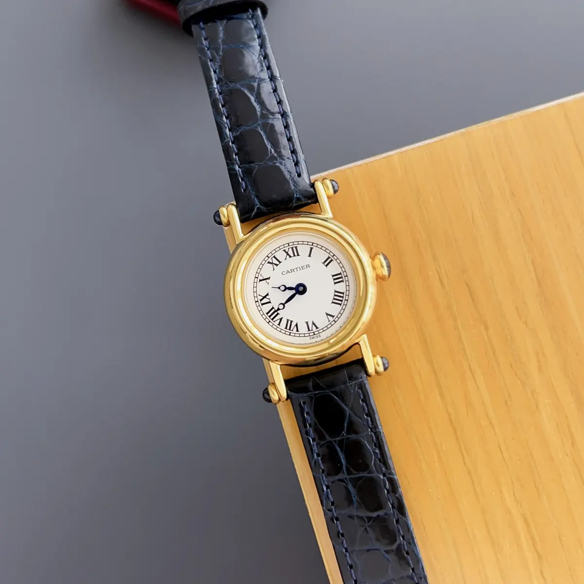 Cartier Style White Leather Watches Lookbook Reference image 2