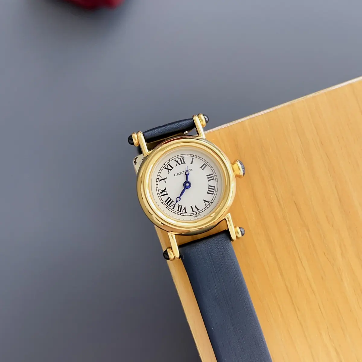 Cartier Style White Leather Watches Lookbook Reference image 2