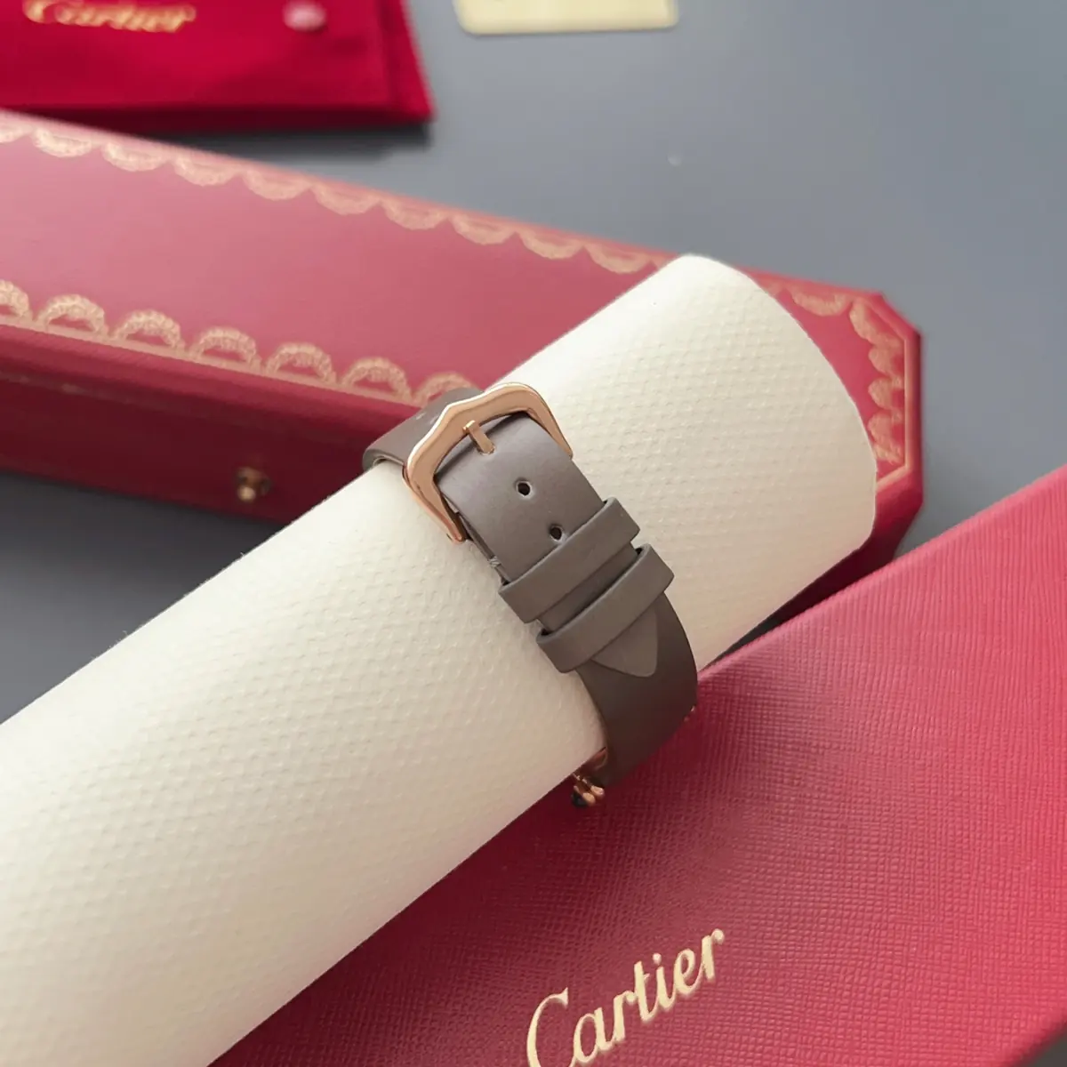 Cartier Style White Leather Watches Lookbook Reference image 6