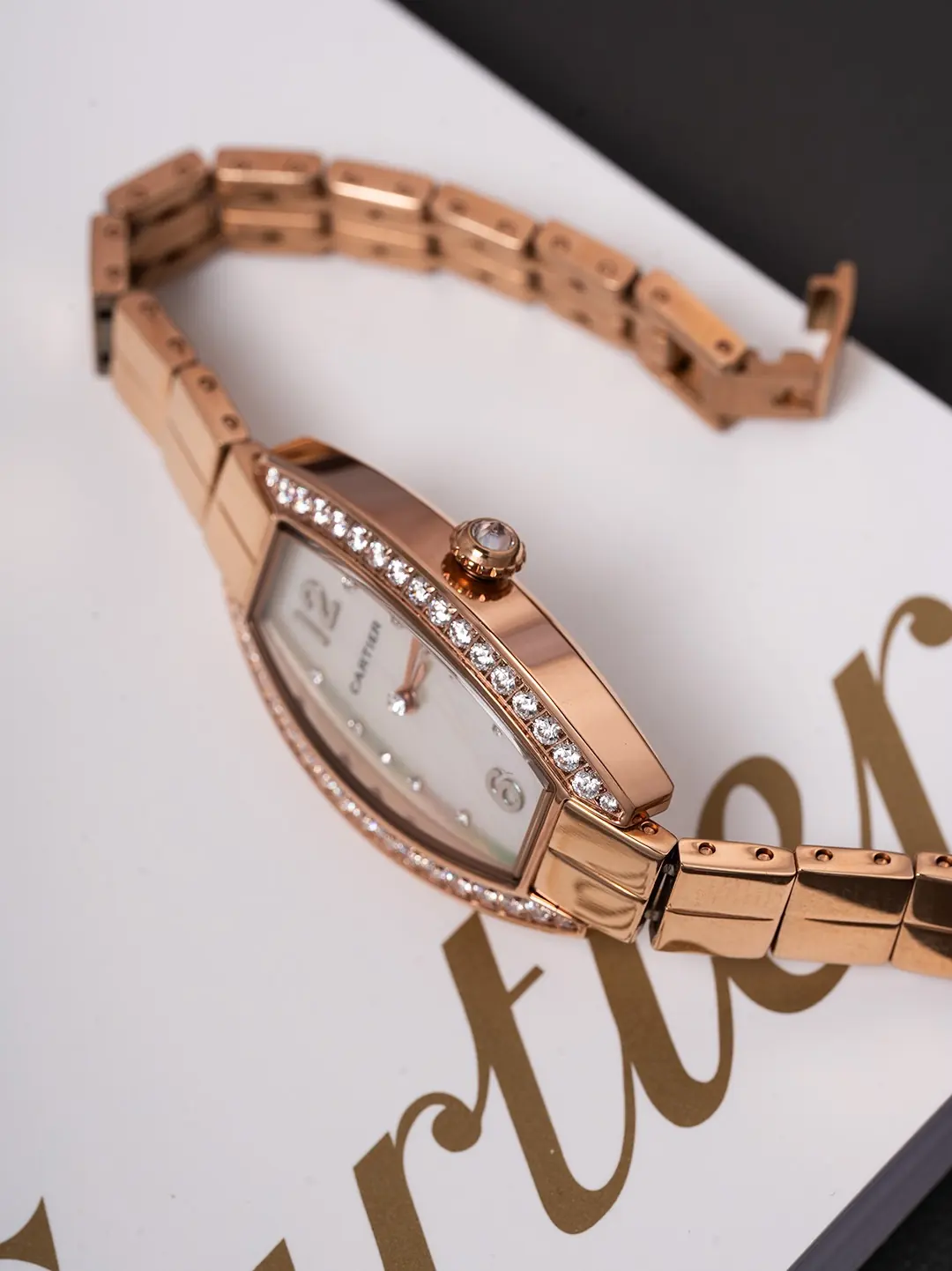 Cartier Style White Watches Lookbook Reference image 5
