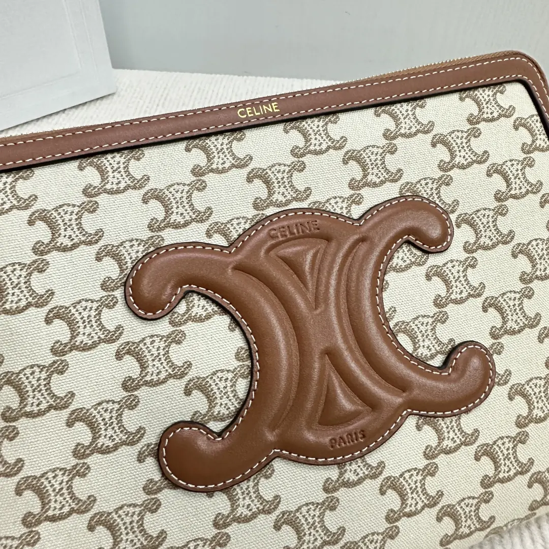 Celine Style Beige Leather Clutch Lookbook Reference image 6