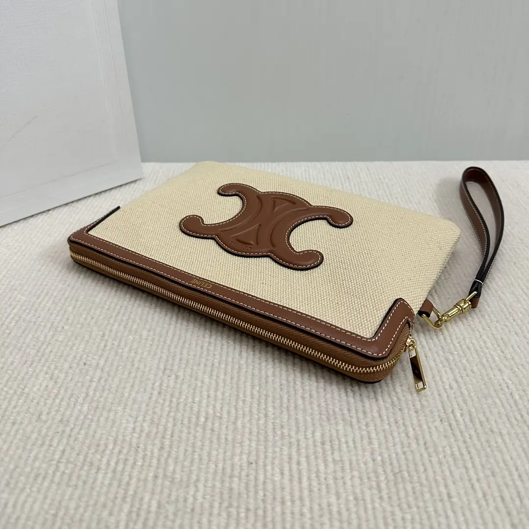 Celine Style Beige Leather Clutch Lookbook Reference image 5