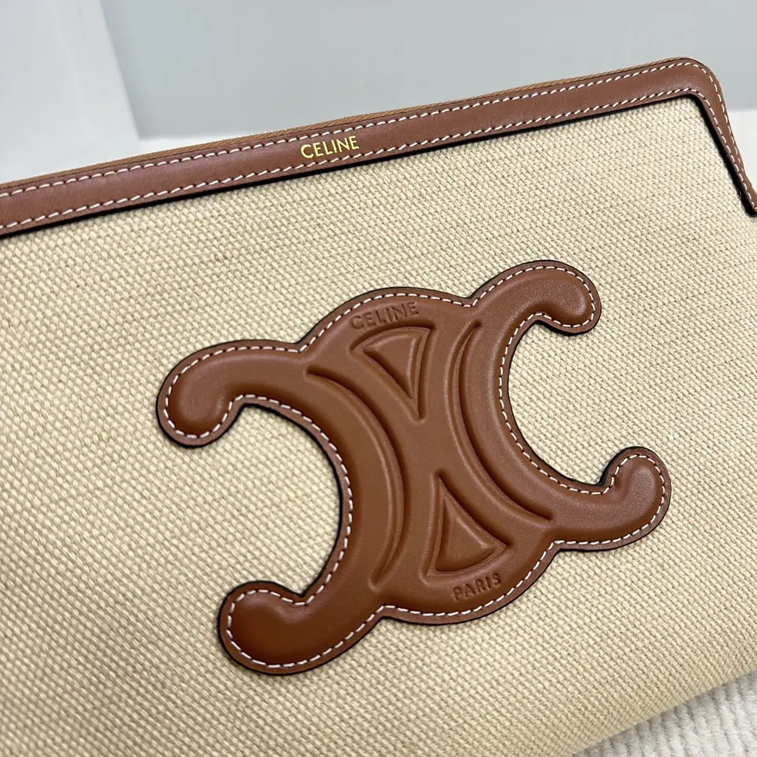 Celine Style Beige Leather Clutch Lookbook Reference image 6