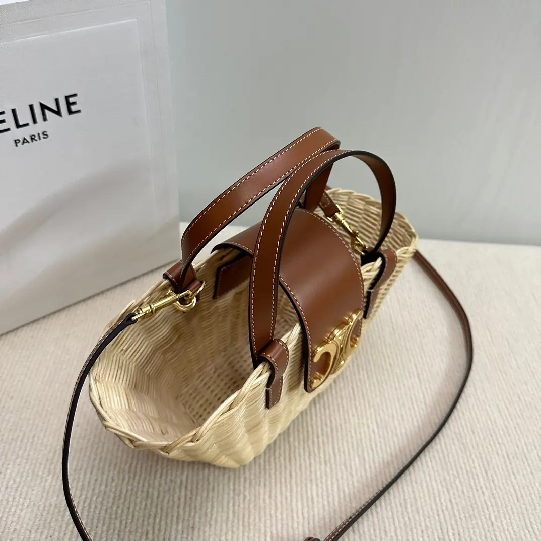 Celine Style Beige Leather Shoulder Bag Bags Shoulder Bag detail image 6 from source 719994
