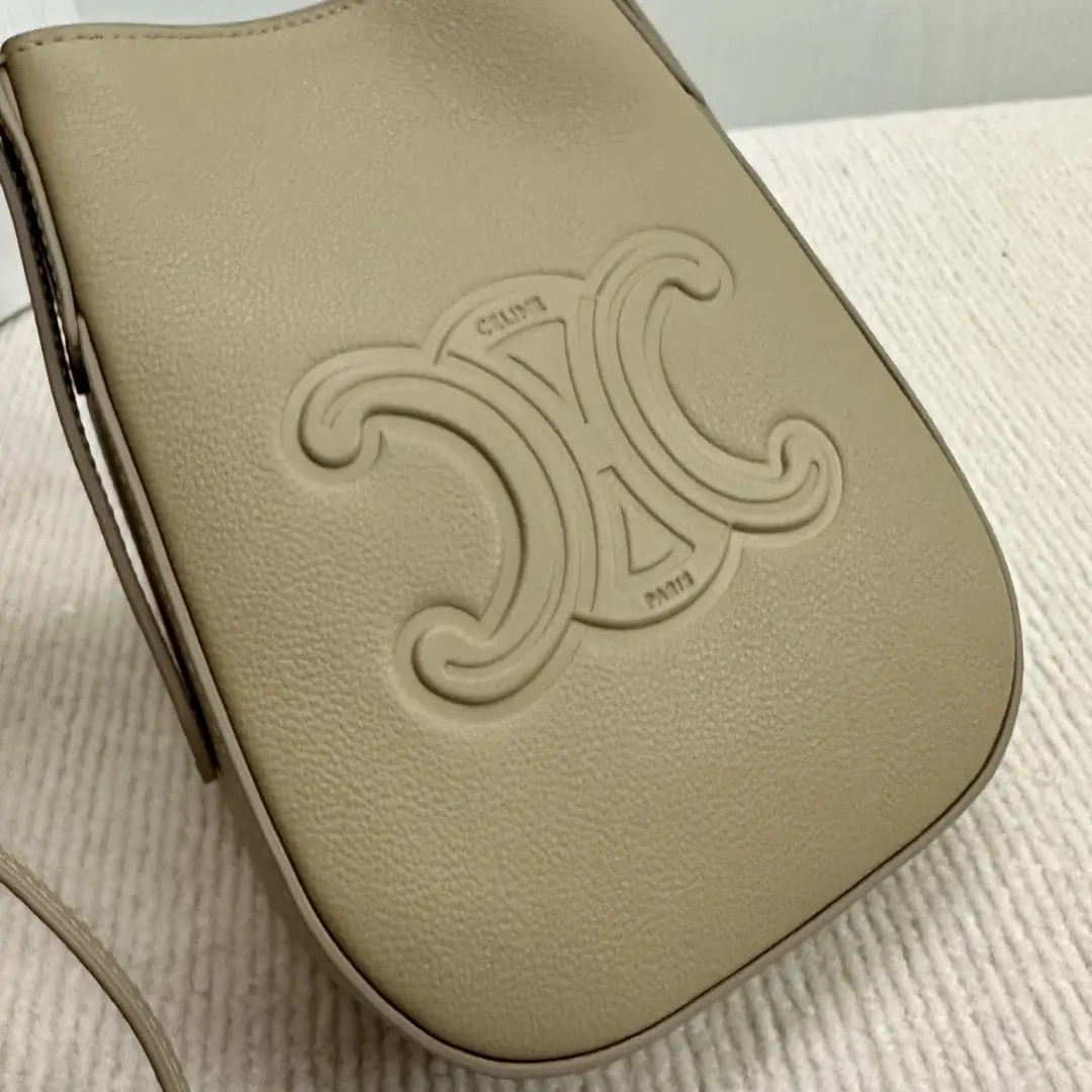 Celine Style Leather Bag Lookbook Reference image 4