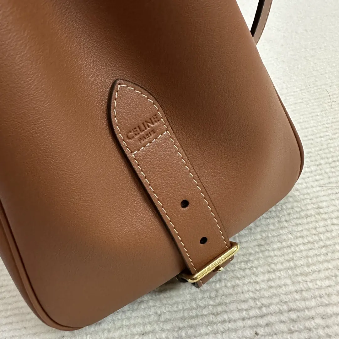 Celine Style Leather Shoulder Bag Lookbook Reference image 6