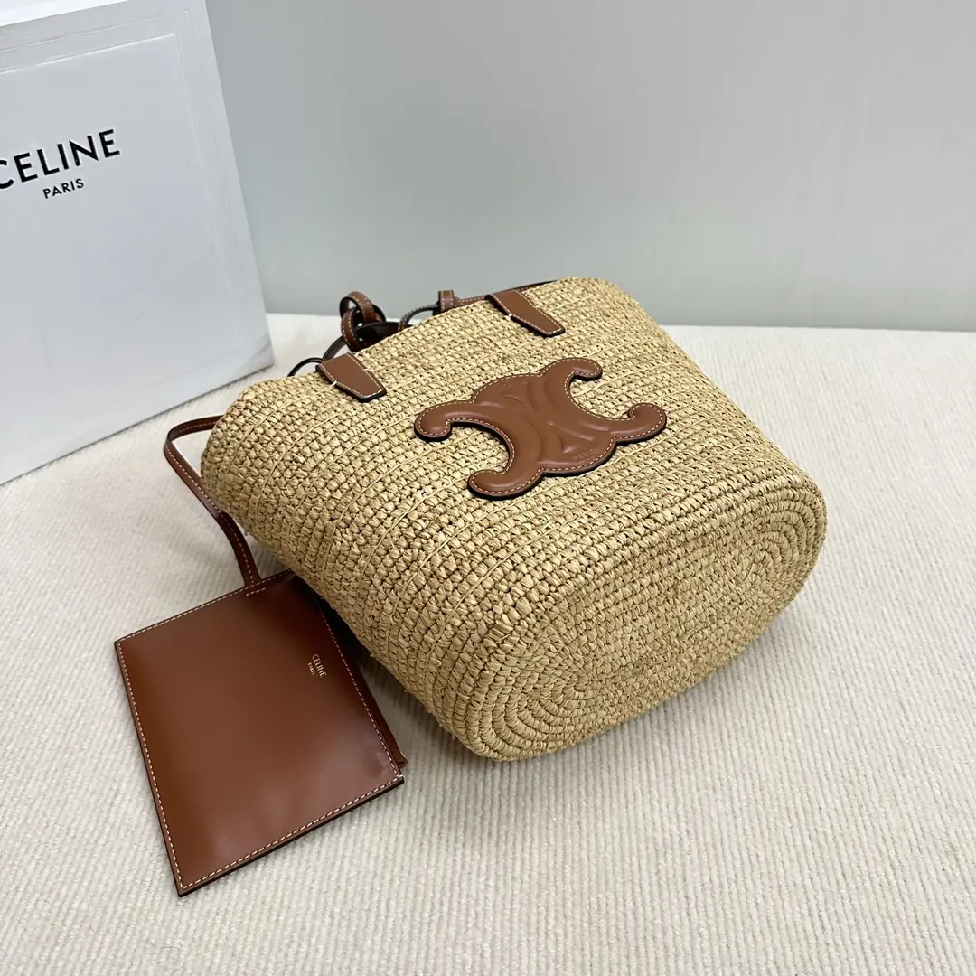 Celine Style Leather Shoulder Bag Lookbook Reference image 4