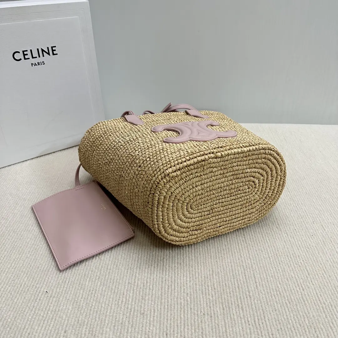 Celine Style Leather Shoulder Bag Lookbook Reference image 4