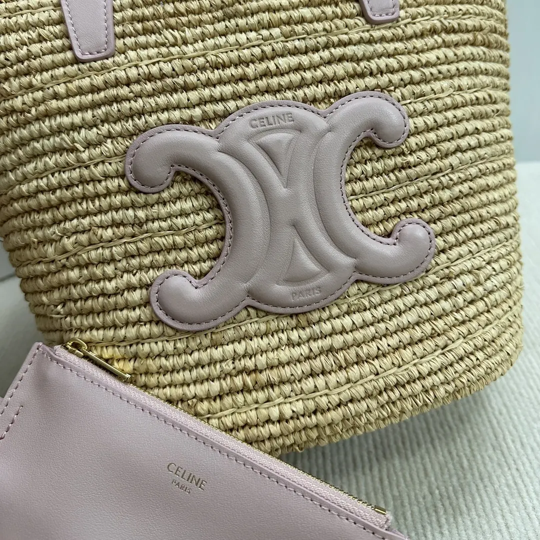 Celine Style Leather Shoulder Bag Lookbook Reference image 5
