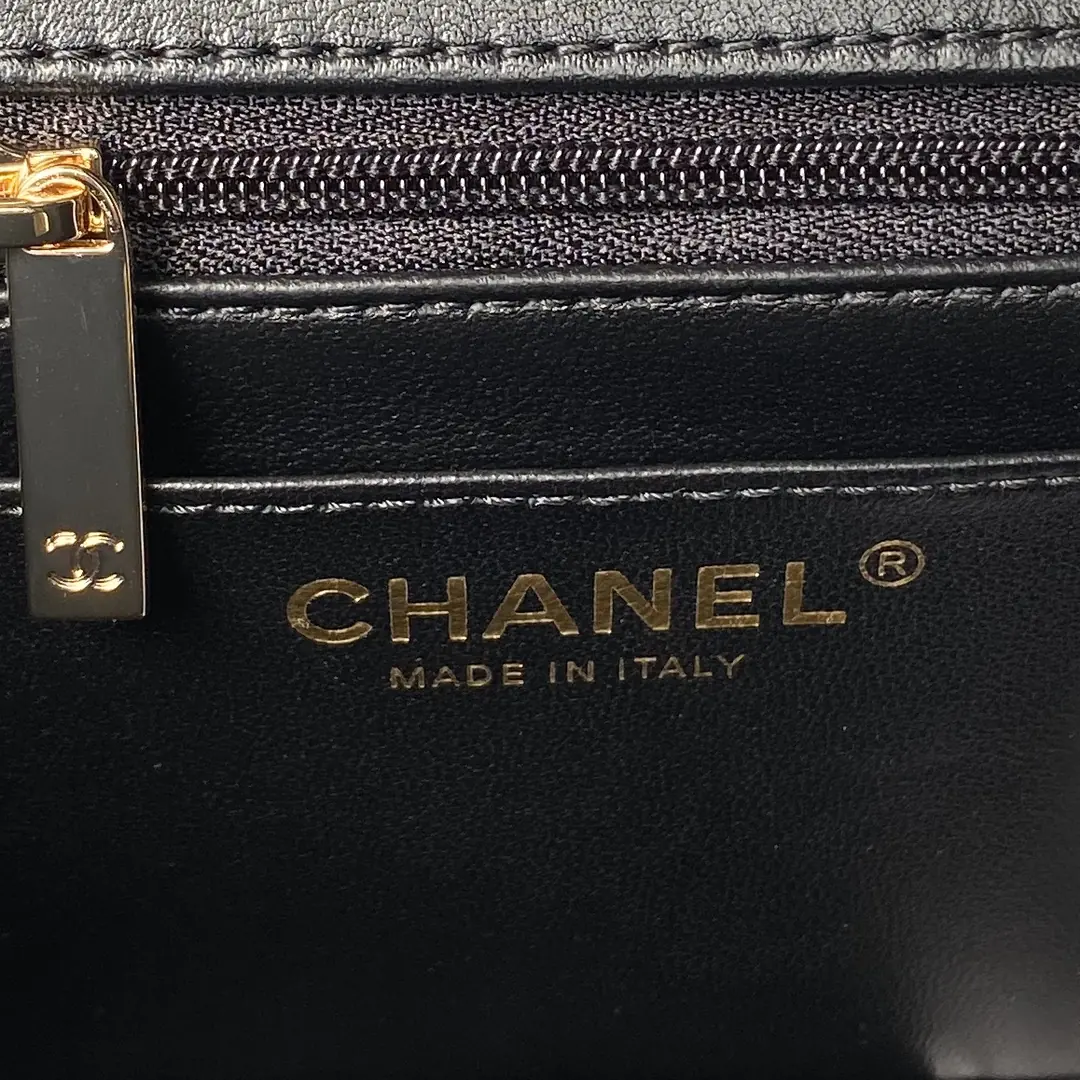 Chanel Style Bag Bags Bag detail image 8 from source 764359