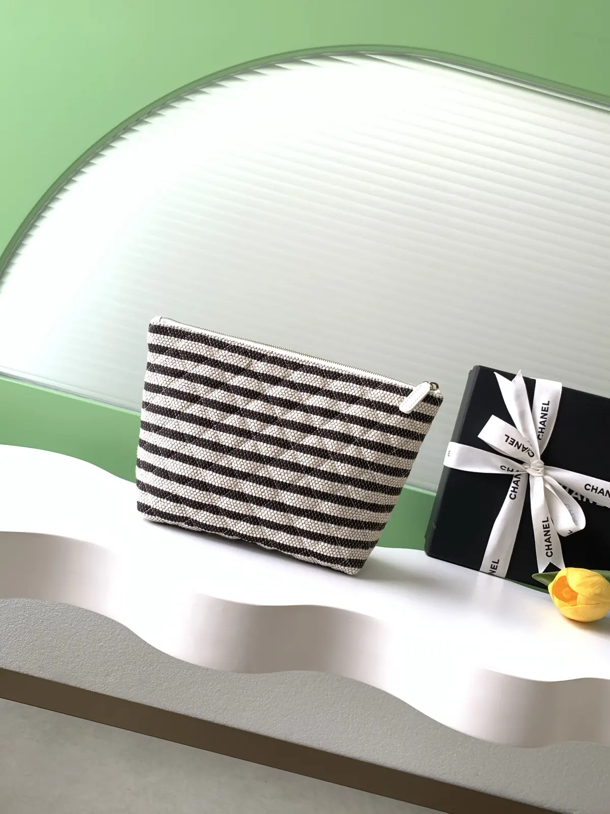 Chanel Style Black Card Holder Bags Card Holder detail image 3 from source 765809