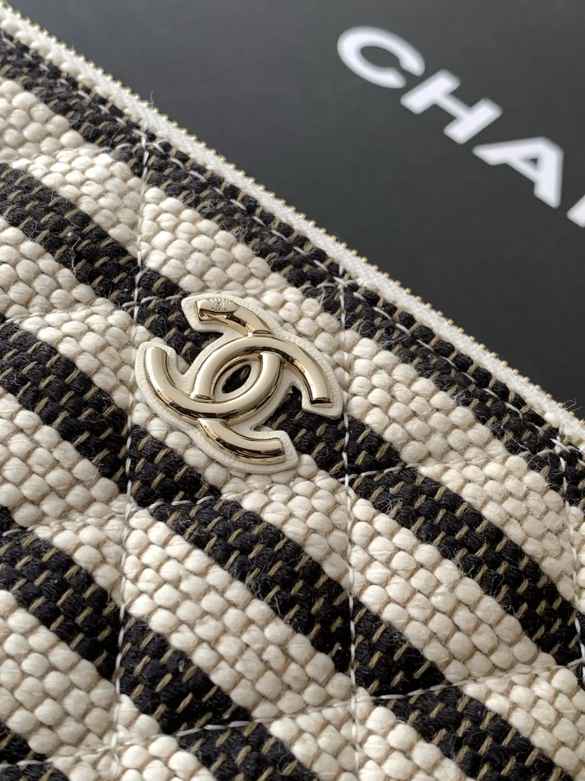 Chanel Style Black Card Holder Bags Card Holder detail image 5 from source 765809