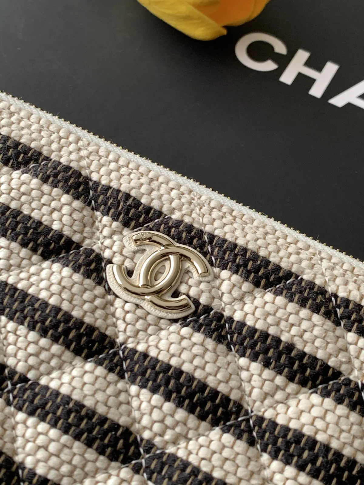 Chanel Style Black Card Holder Bags Card Holder detail image 5 from source 765810