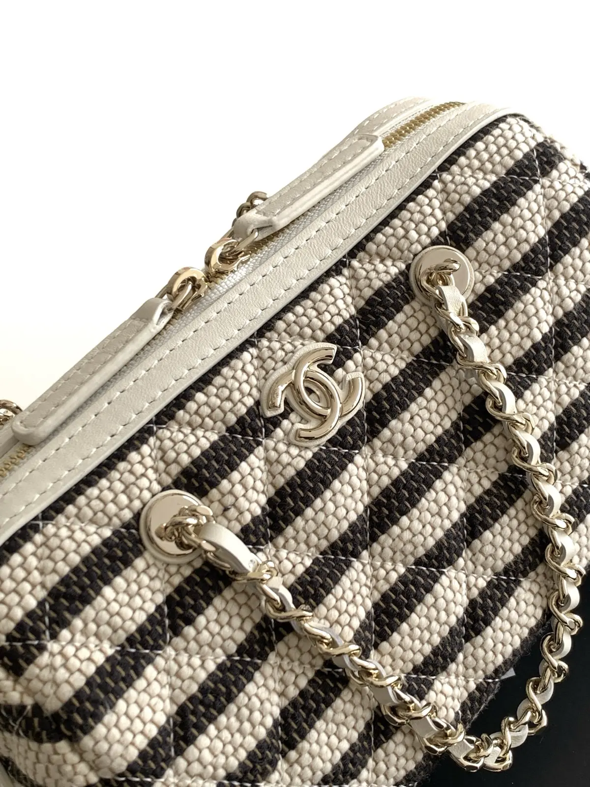 Chanel Style Black Crossbody Bag Bags Crossbody Bag detail image 5 from source 765804