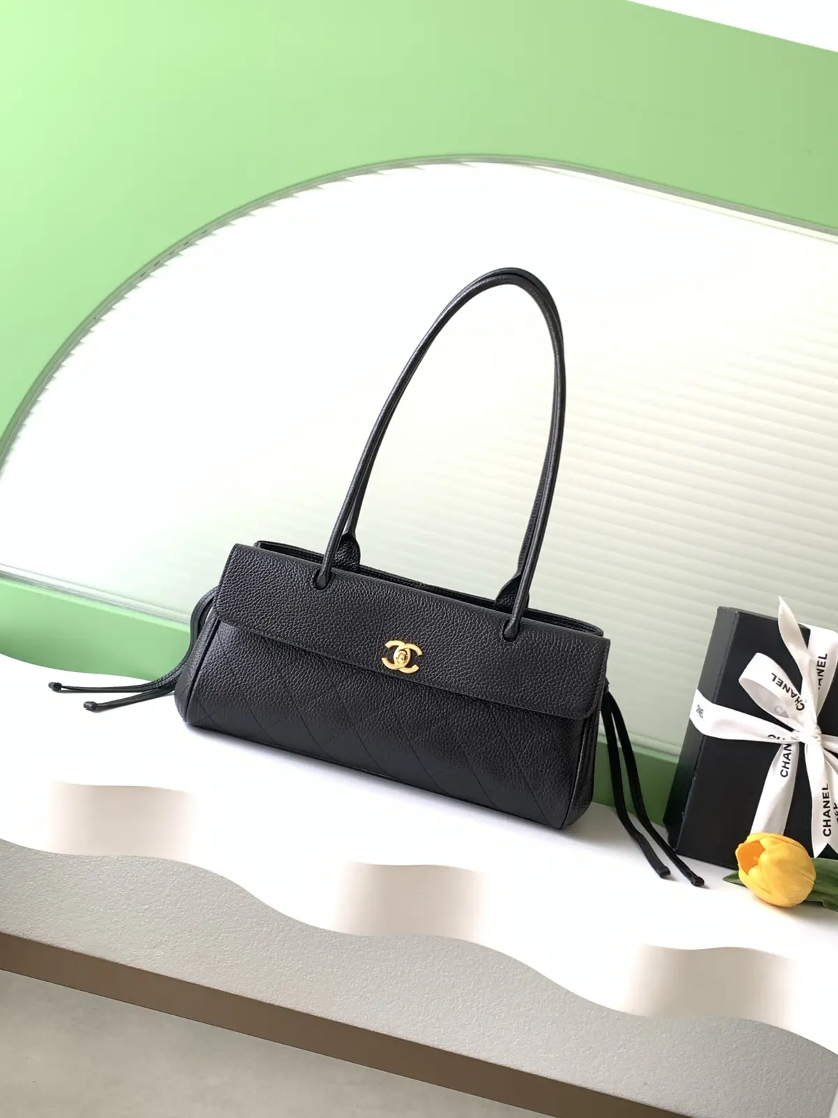 Chanel Style Black Leather Card Holder Lookbook Reference image 1