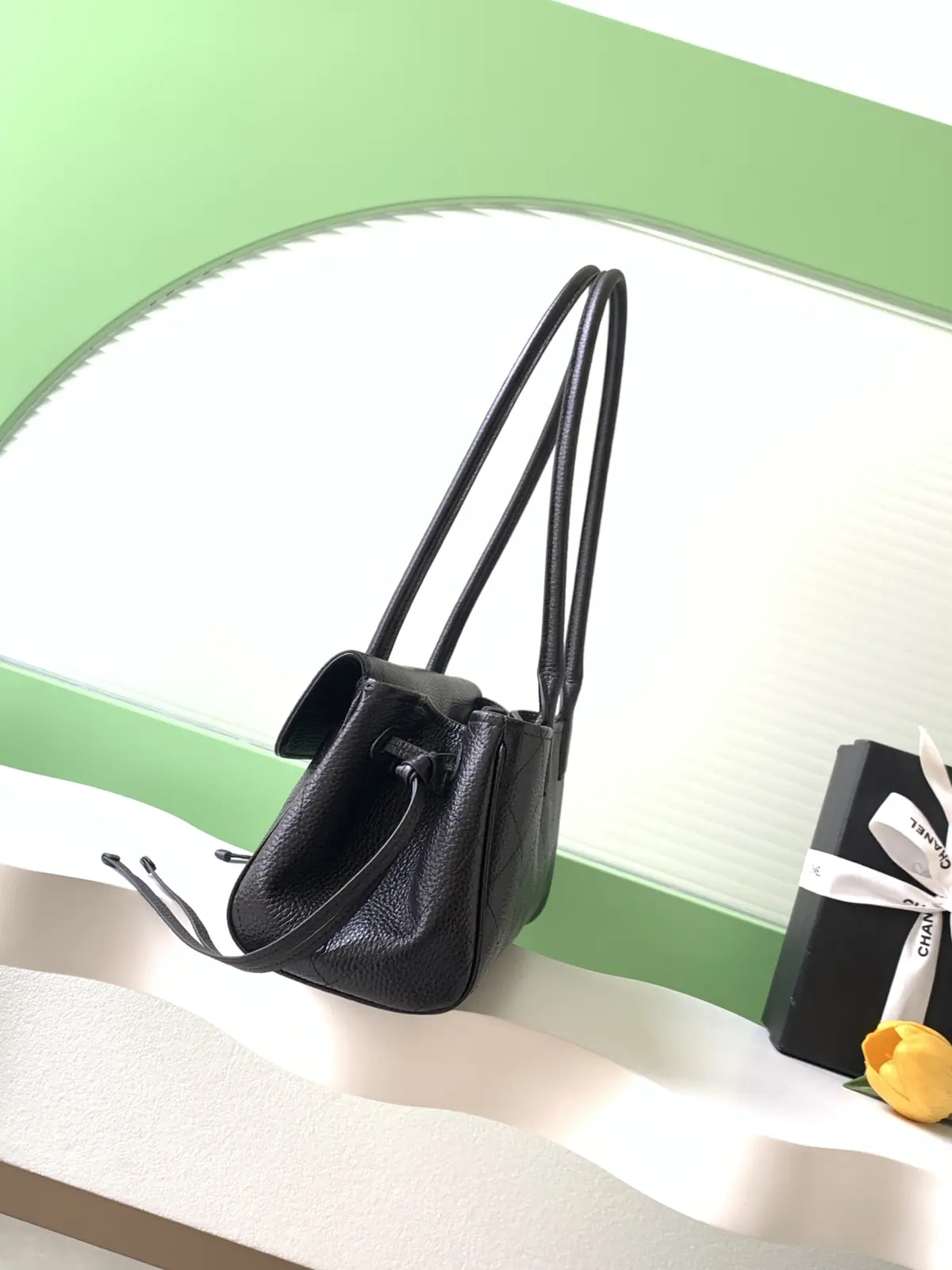 Chanel Style Black Leather Card Holder Lookbook Reference image 2
