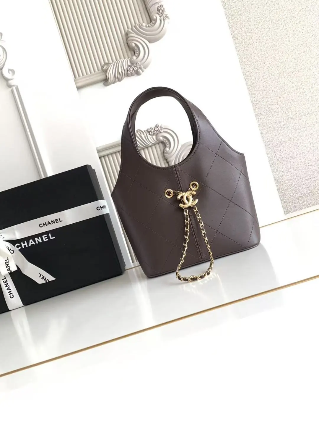 Chanel Style Black Leather Chain Bag Lookbook Reference image 2