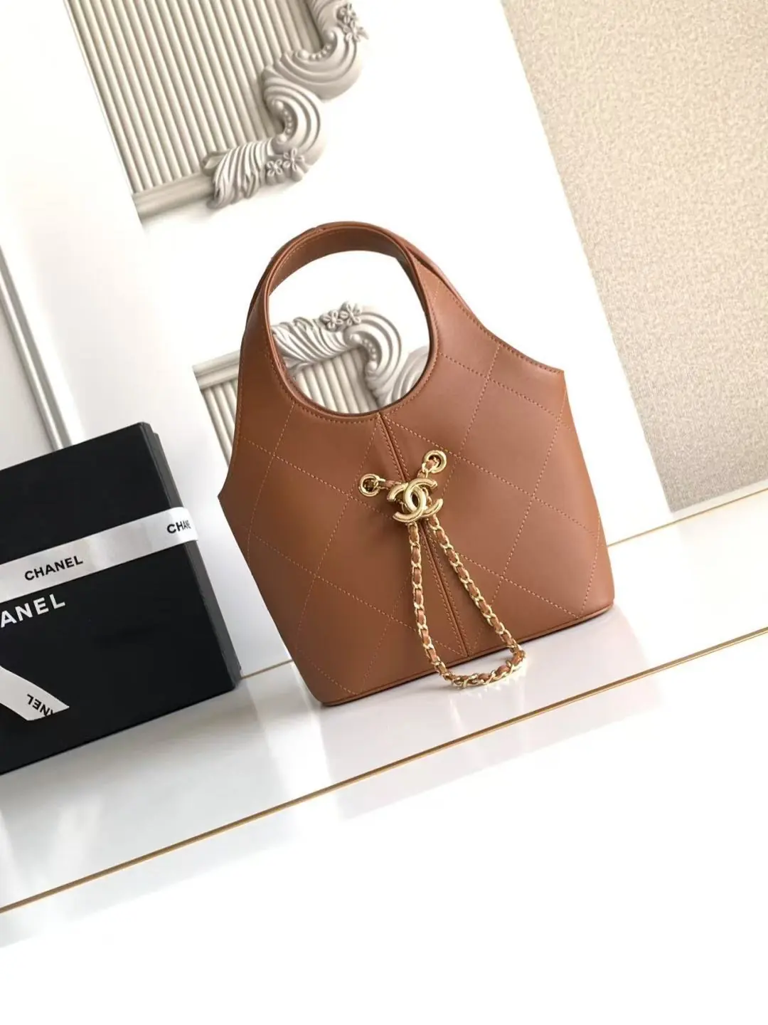 Chanel Style Black Leather Chain Bag Lookbook Reference image 2