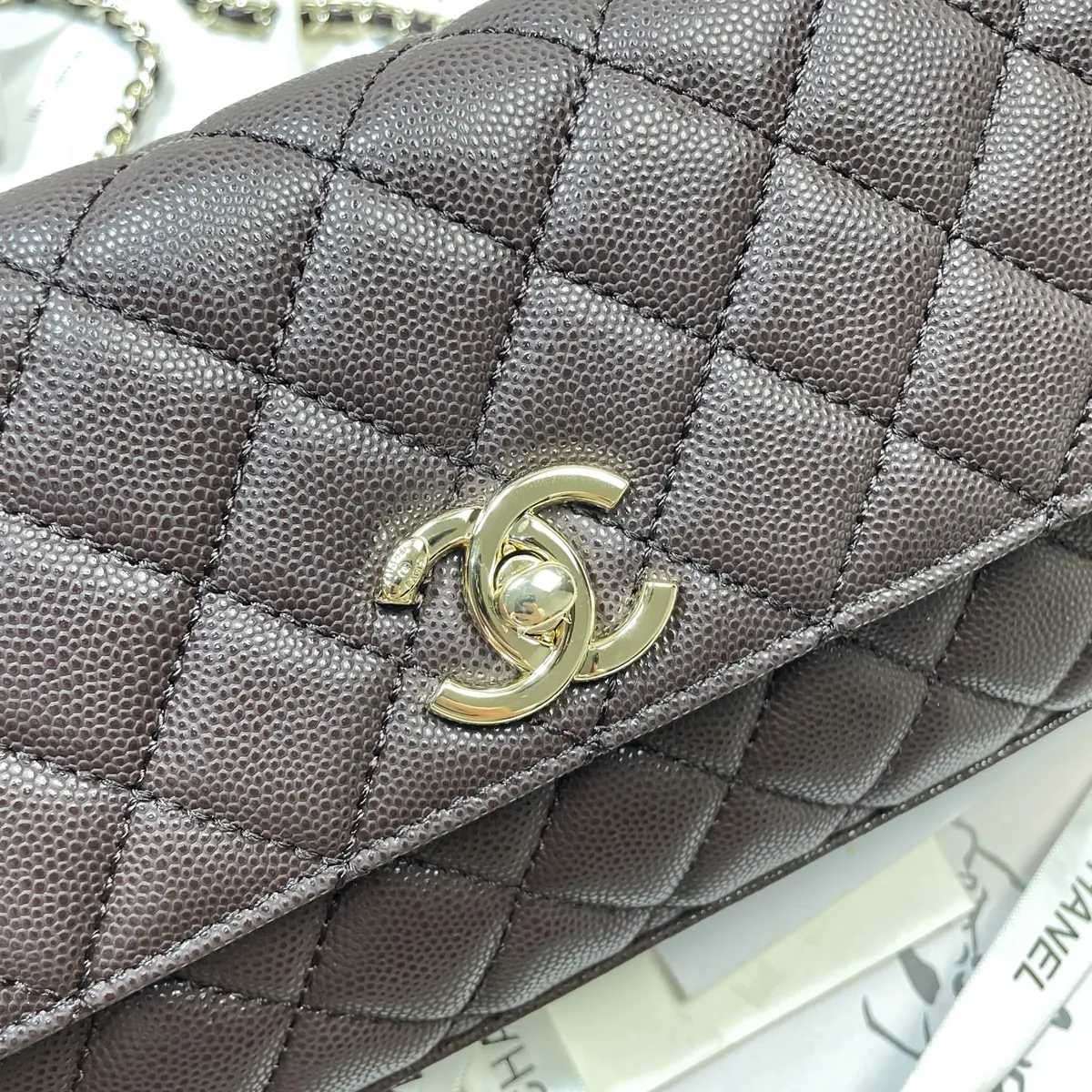 Chanel Style Black Leather Chain Bag Lookbook Reference image 6
