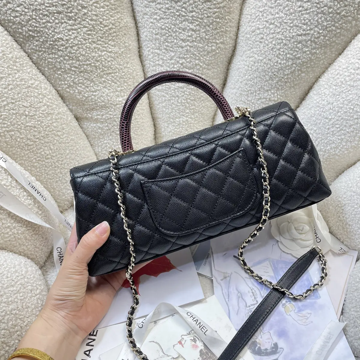 Chanel Style Black Leather Chain Bag Lookbook Reference image 4