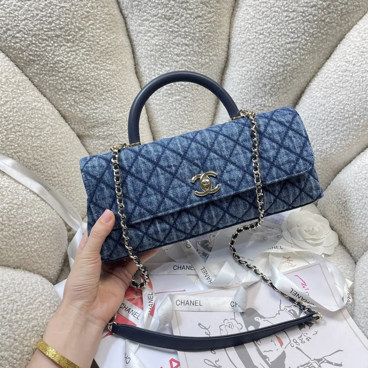 Chanel Style Black Leather Chain Bag Lookbook Reference image 2