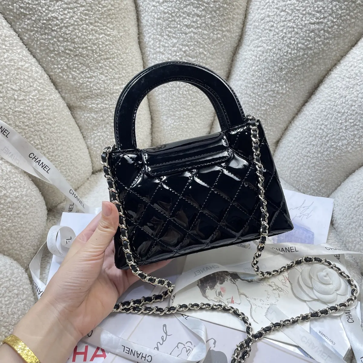 Chanel Style Black Leather Top Handle Bag Lookbook Reference image 4