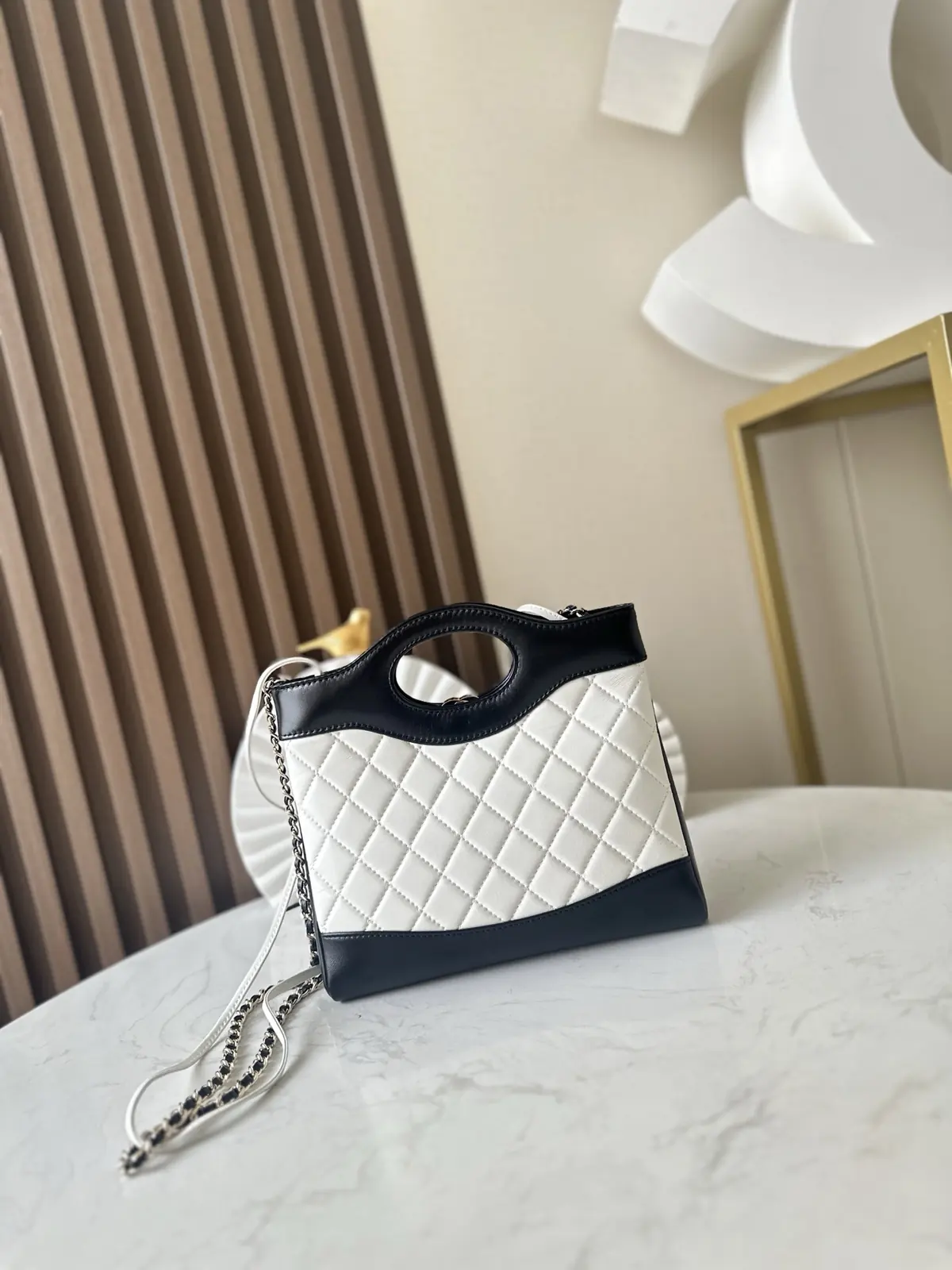 Chanel Style Black Leather Tote Bag Lookbook Reference image 2