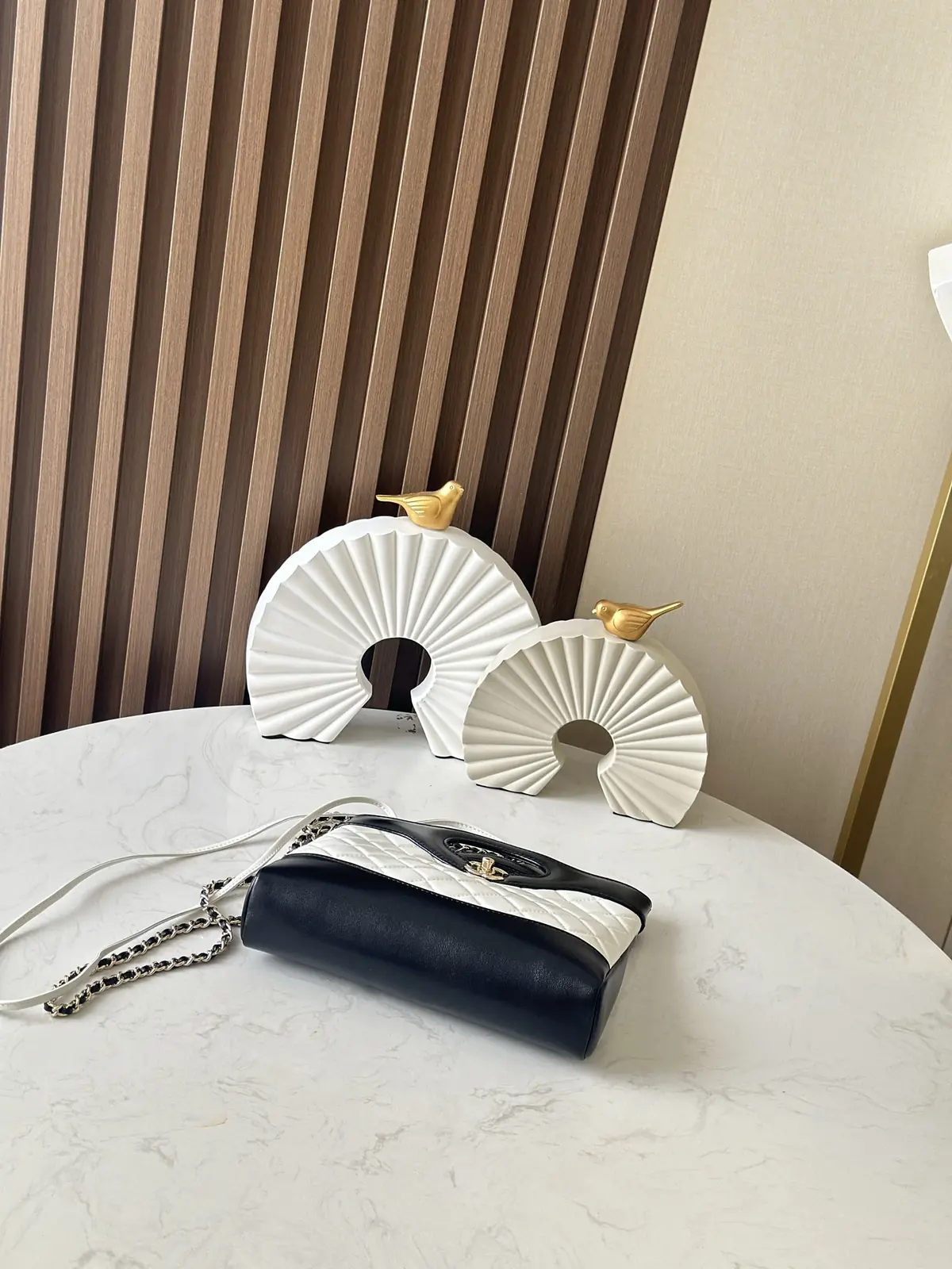 Chanel Style Black Leather Tote Bag Lookbook Reference image 5