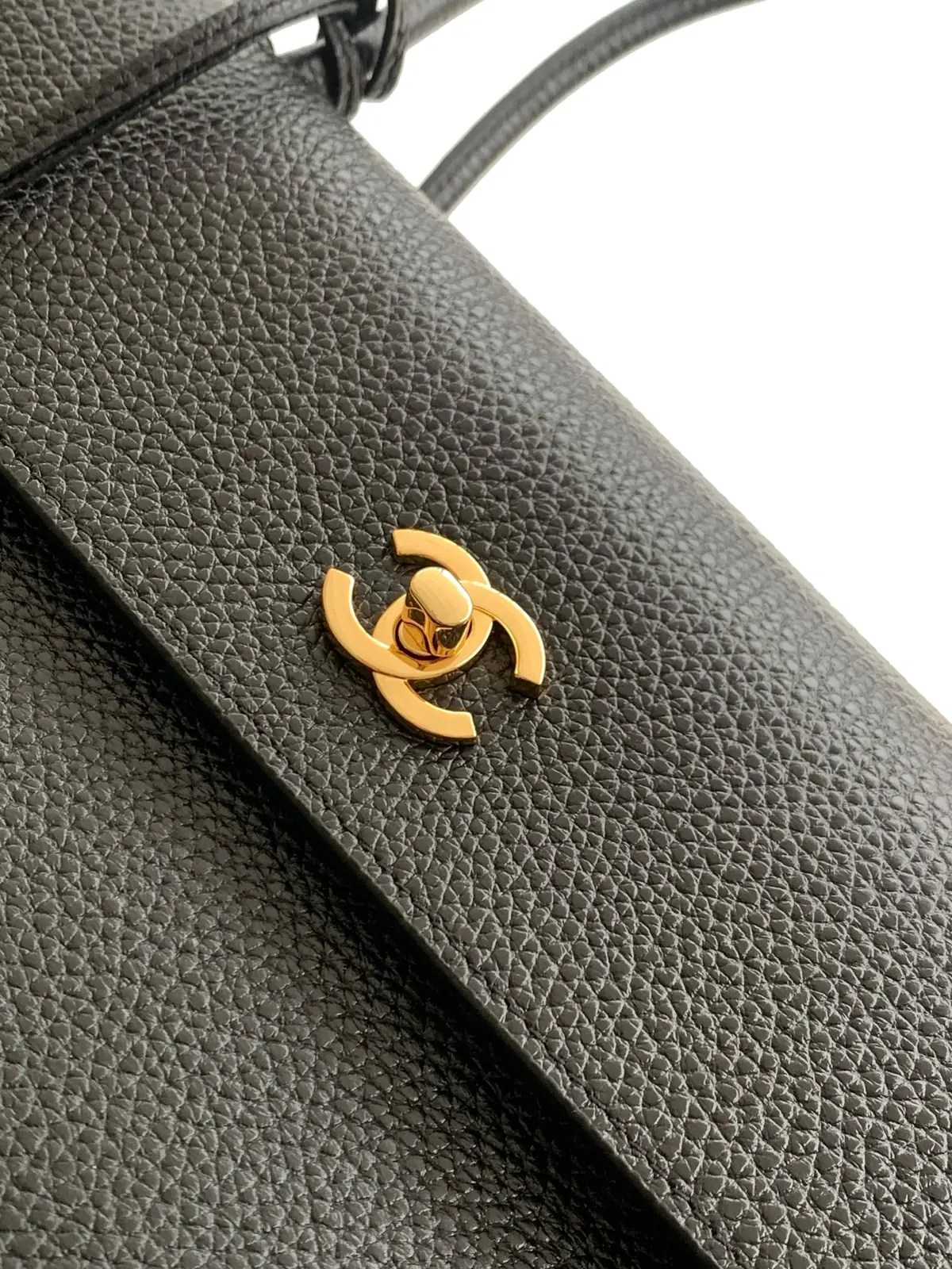 Chanel Style Black Leather Tote Bag Lookbook Reference image 5
