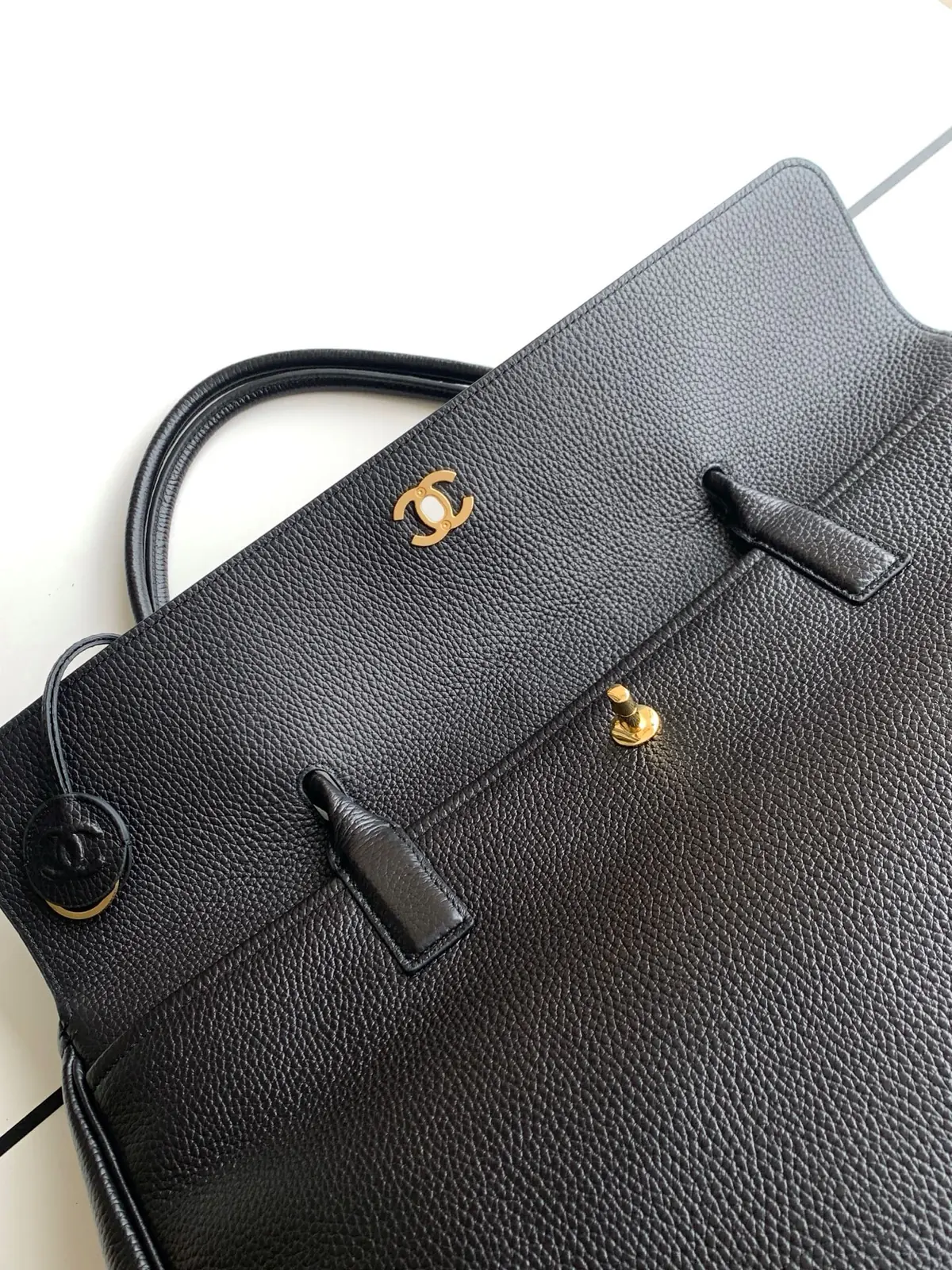 Chanel Style Black Leather Tote Bag Lookbook Reference image 6