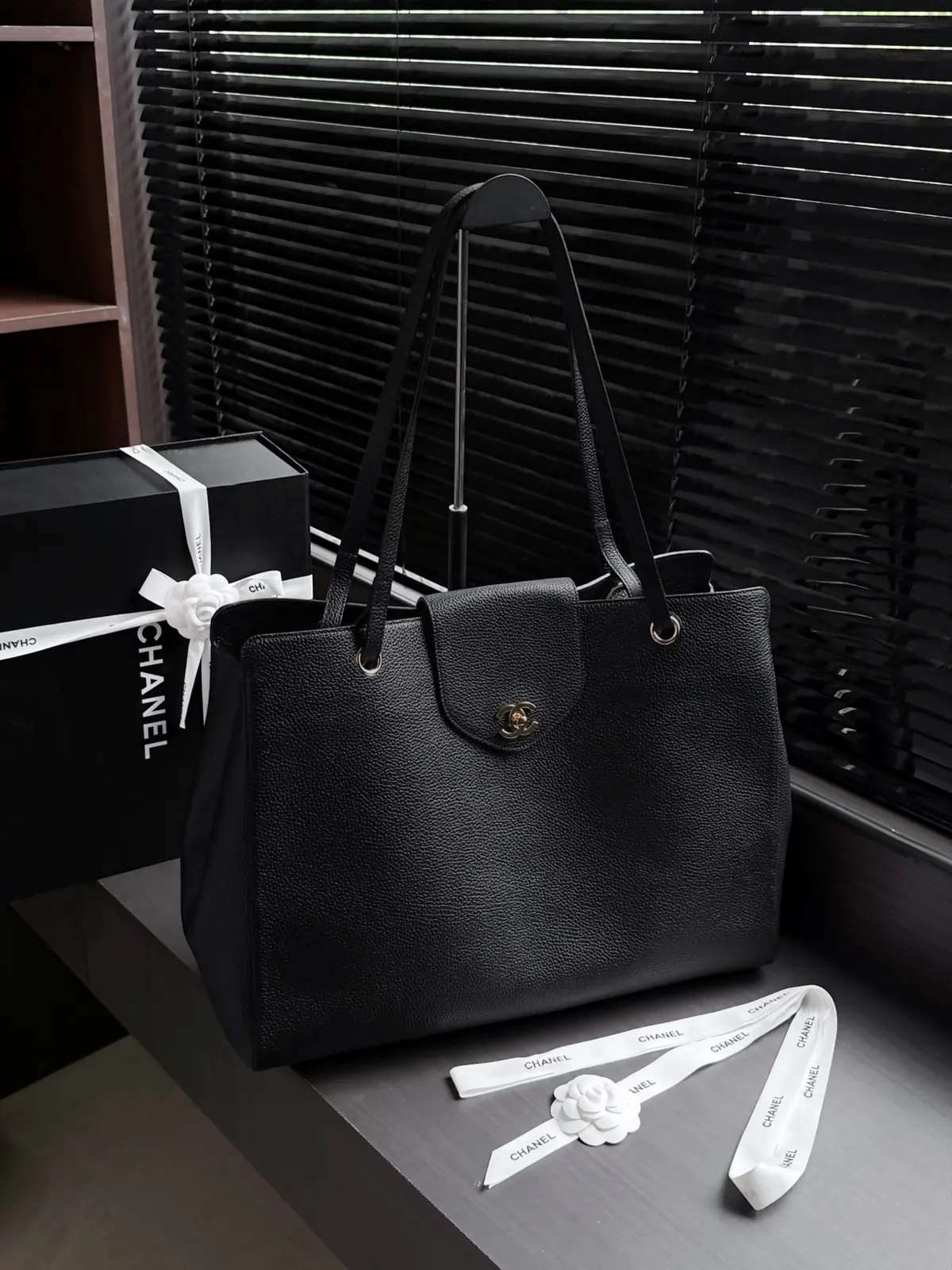 Chanel Style Black Leather Tote Bag style reference detail image 1 from source 786276