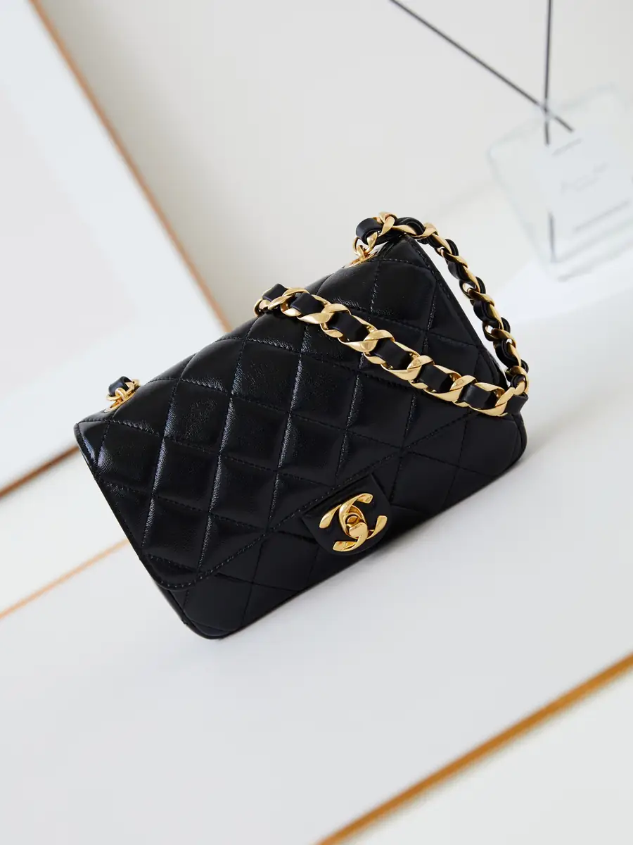Chanel Style Black Shoulder Bag Bags Shoulder Bag detail image 1 from source 764329