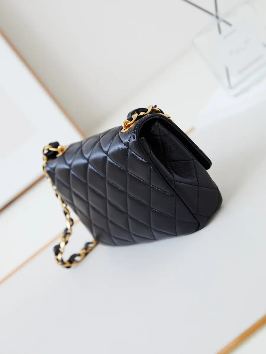 Chanel Style Black Shoulder Bag Bags Shoulder Bag detail image 4 from source 764329