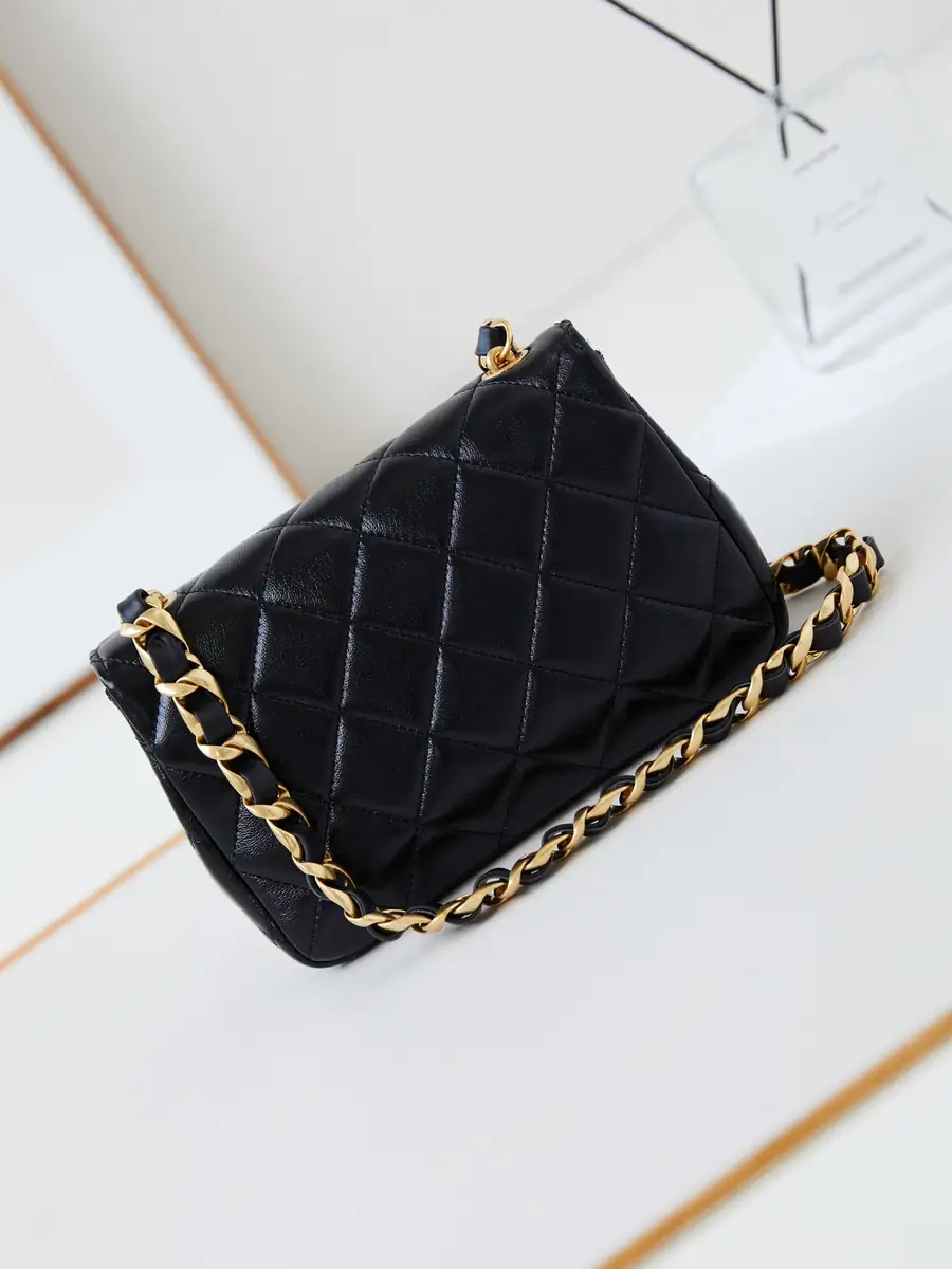 Chanel Style Black Shoulder Bag Bags Shoulder Bag detail image 5 from source 764329