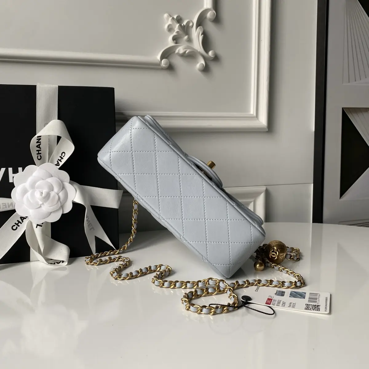 Chanel Style Crossbody Bag Lookbook Reference image 5
