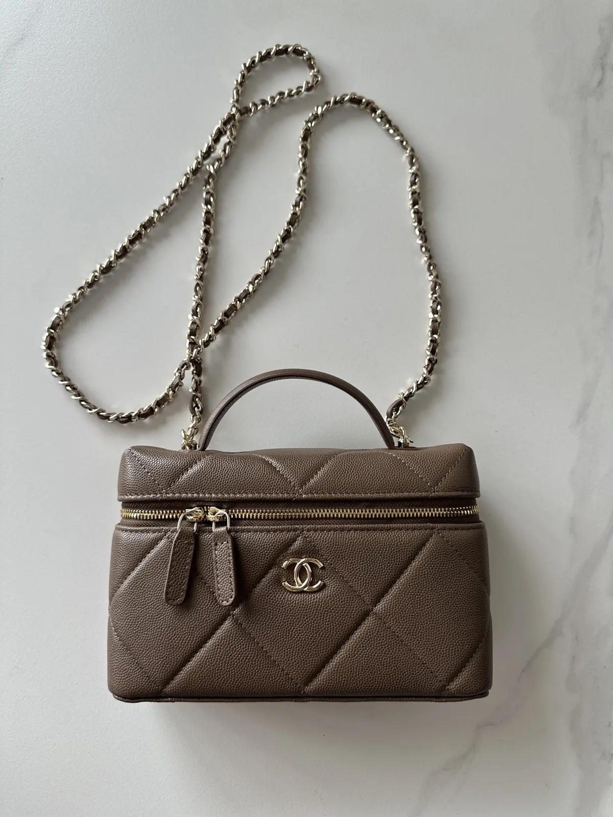 Chanel Style Gold Leather Bags Lookbook Reference image 1