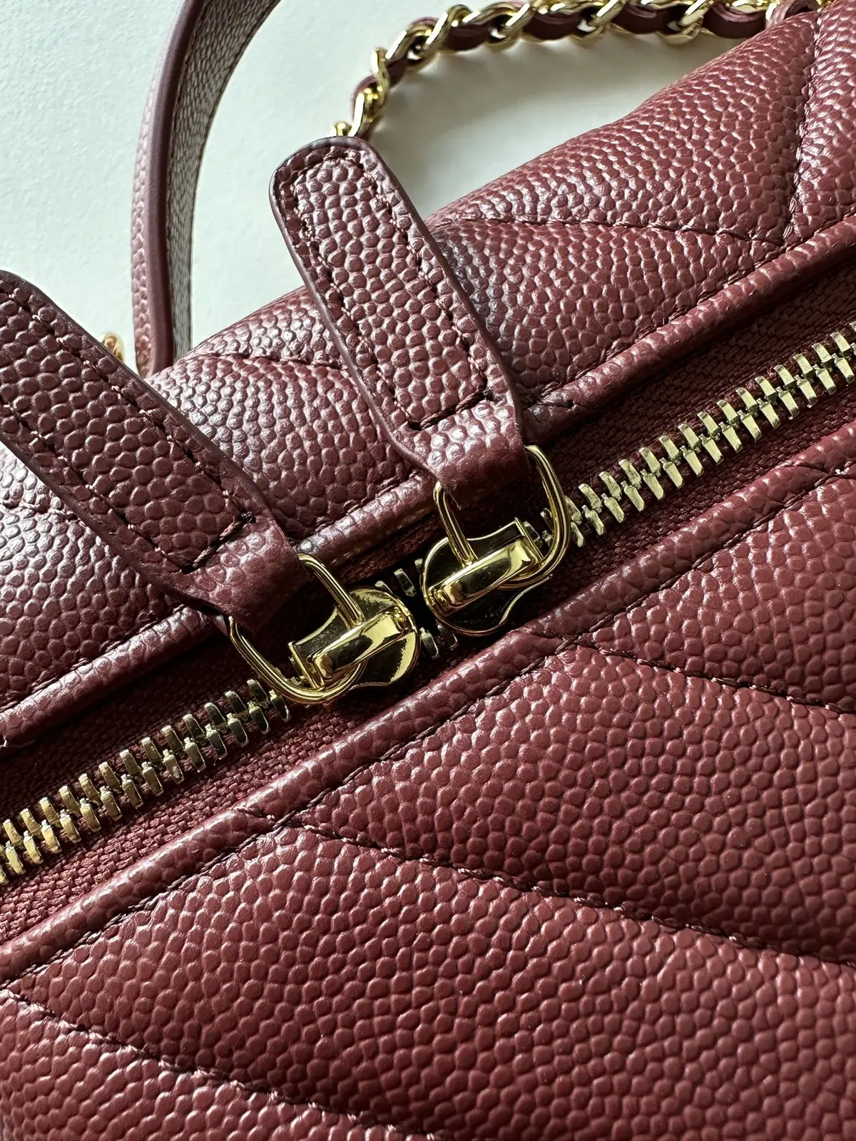 Chanel Style Gold Leather Bags Lookbook Reference image 6