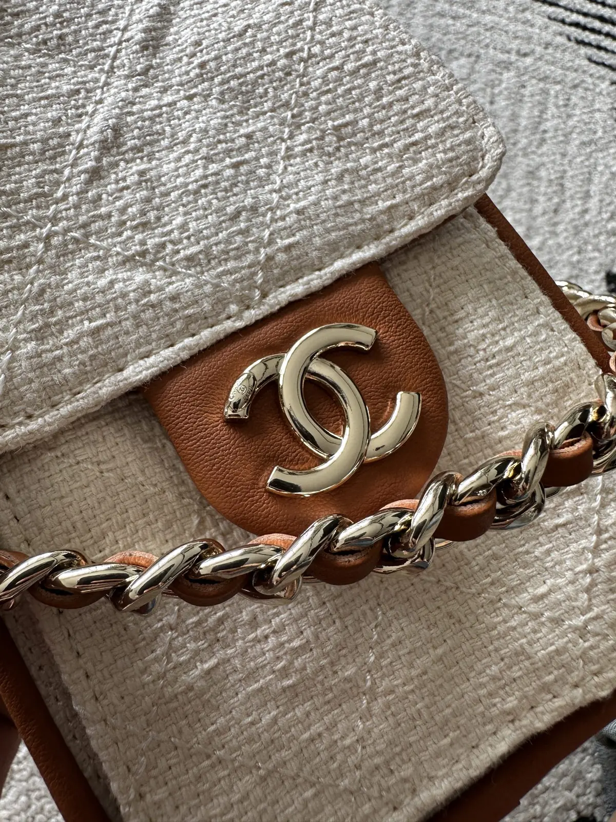 Chanel Style Gold Leather Bags Lookbook Reference image 5