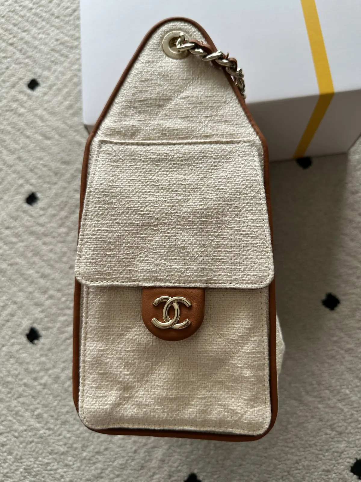 Chanel Style Gold Leather Bags Lookbook Reference image 4