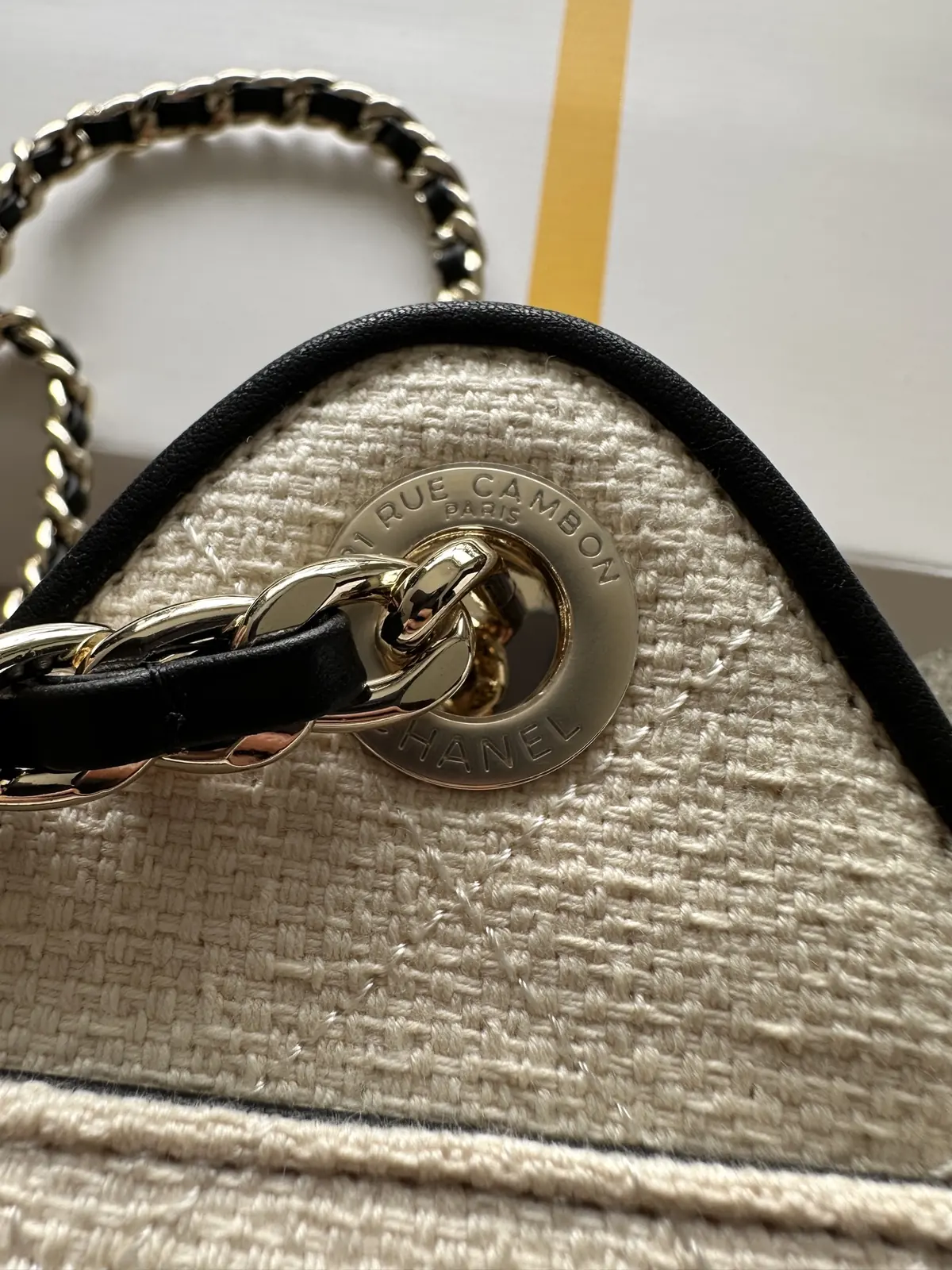 Chanel Style Gold Leather Bags Lookbook Reference image 5