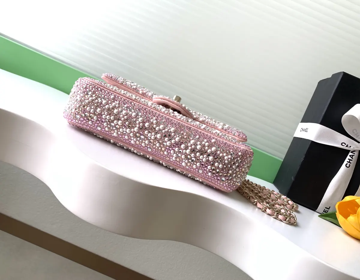 Chanel Style Grey Chain Bag Lookbook Reference image 4